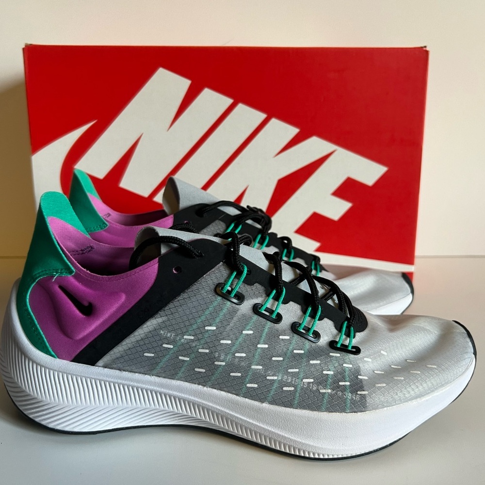 Nike Women's Running Shoes - EXP-X14